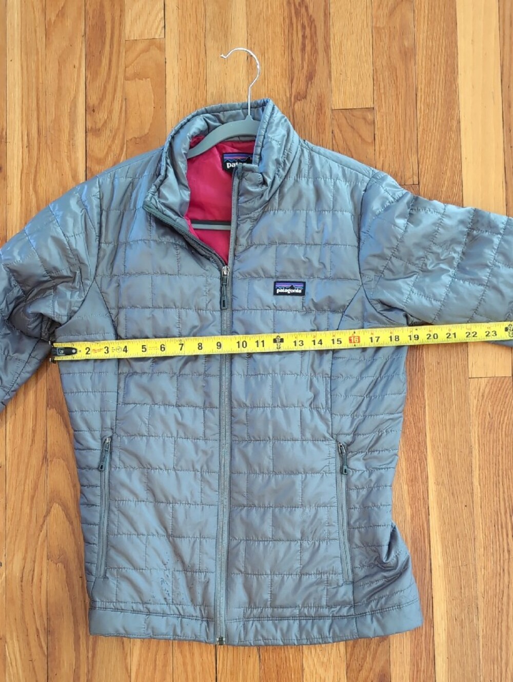 Patagonia Women's Nano Puff Jacket - Feather Grey Pink Lining M 84216 - Picture 5 of 6